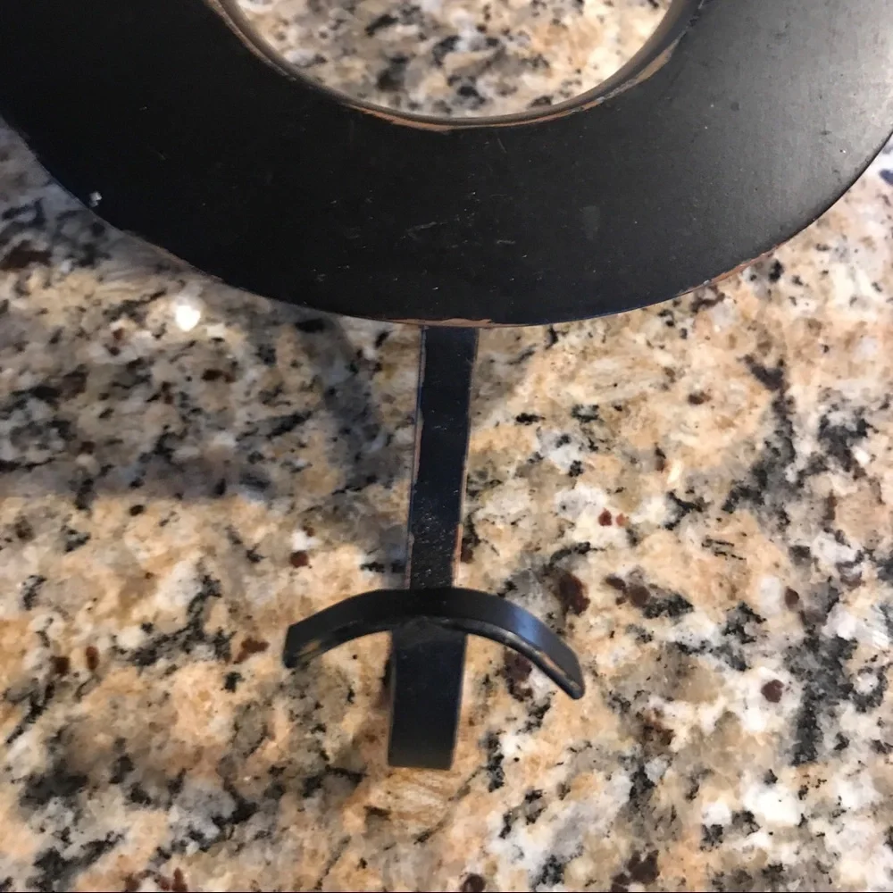 🍀Distressed “S” Hook